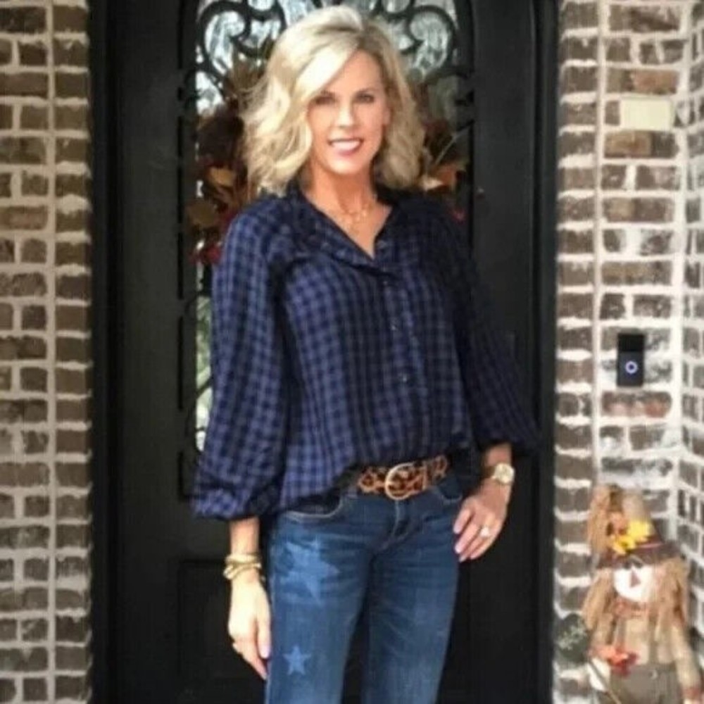 Cabi Aberdeen plaid ruffle top navy & black check button up top blouse  Sz XS